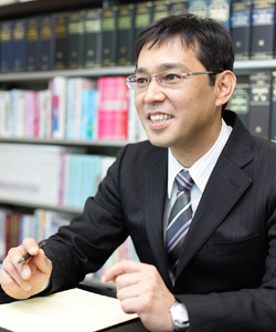 弁護士 中澤伸浩 担当弁護士の紹介